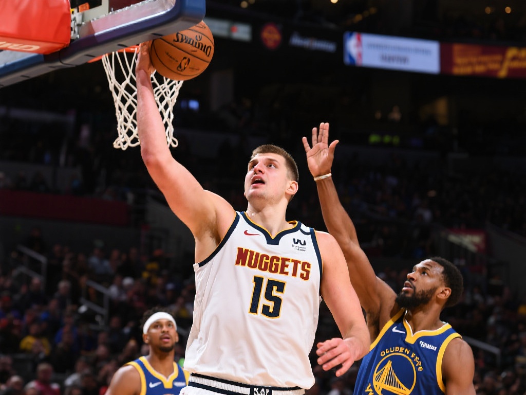 尽管两位球 尽管两位球